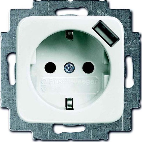 Busch-Jaeger Schuko/USB-Steckdose alpinweiß 20 EUCBUSB-214 - 2CKA002011A6157
