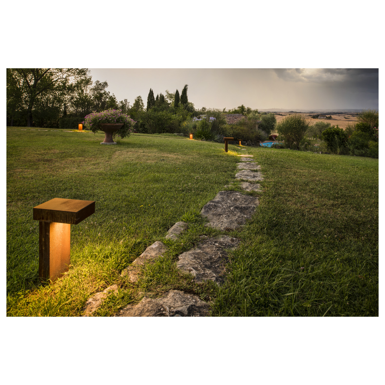 SLV RUSTY® PATHLIGHT, Outdoor Standleuchte, Energiesparleuchte GX53, IP44, stahl gerostet, max. 9W - 230090