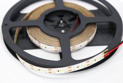 Weloom LED-Tape 3000K 980lm 9,6W 24V 5m 8mm Weloom