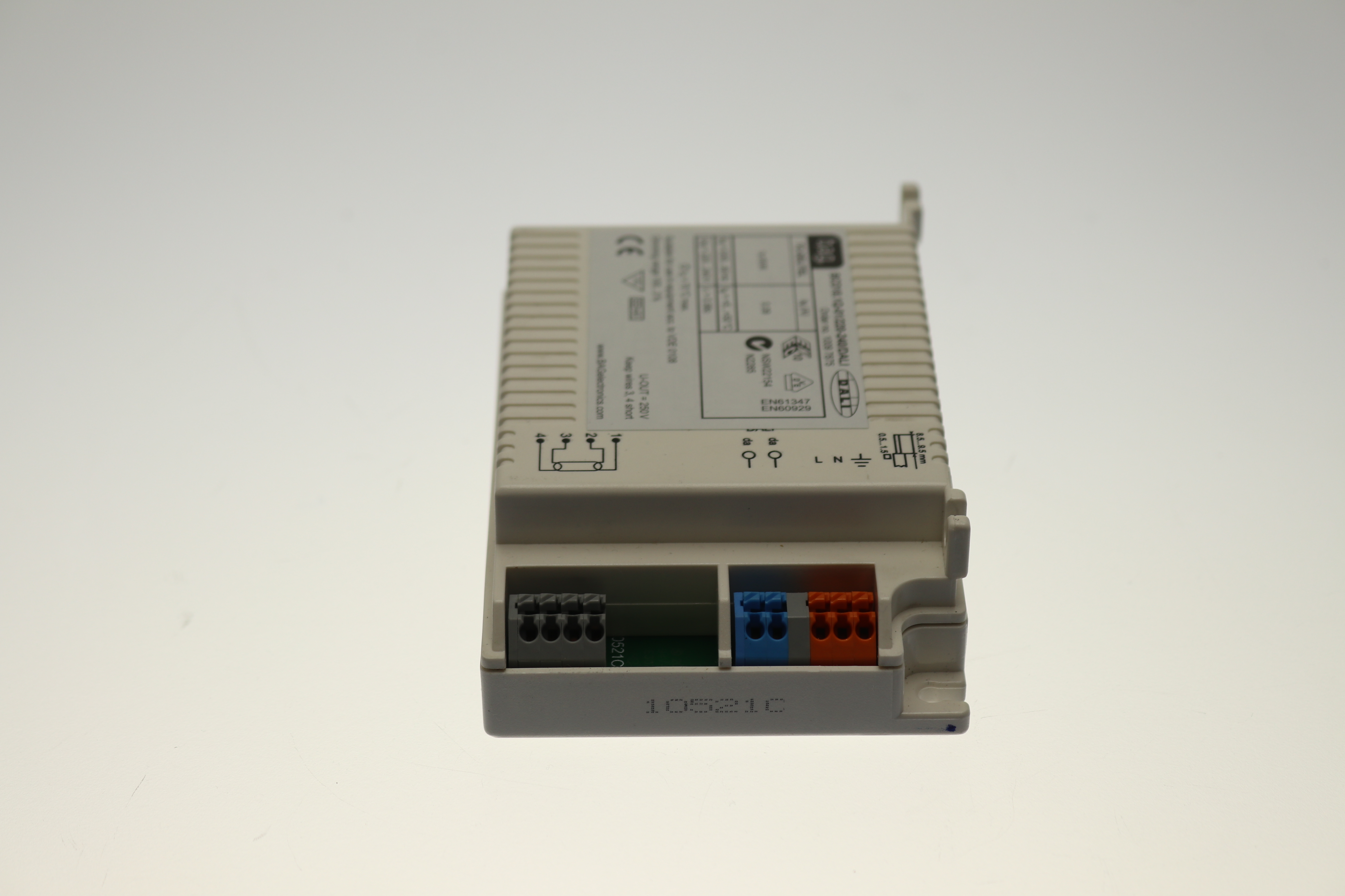 478851_5 478851_5