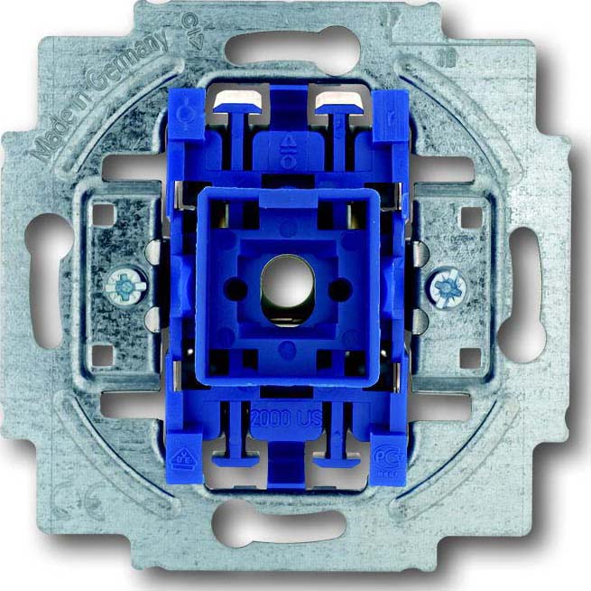 Busch-Jaeger Wippschalter-Einsatz Kreuz 230V 10A 2000/7 US - 2CKA001012A1093