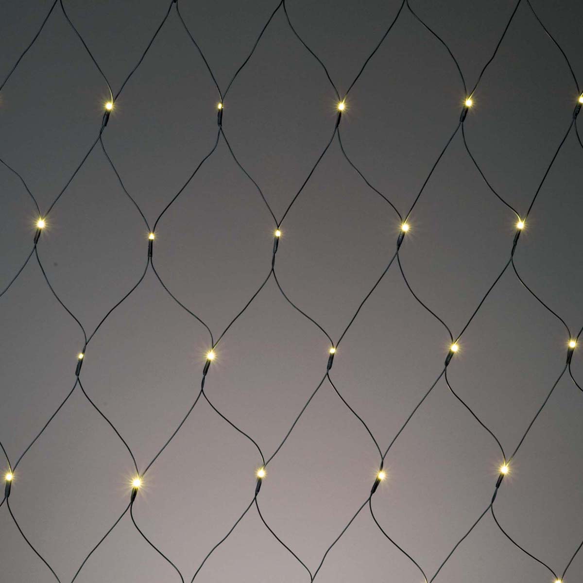 Hellum LED-Netz ww 2,4x1,2m außen 565331
